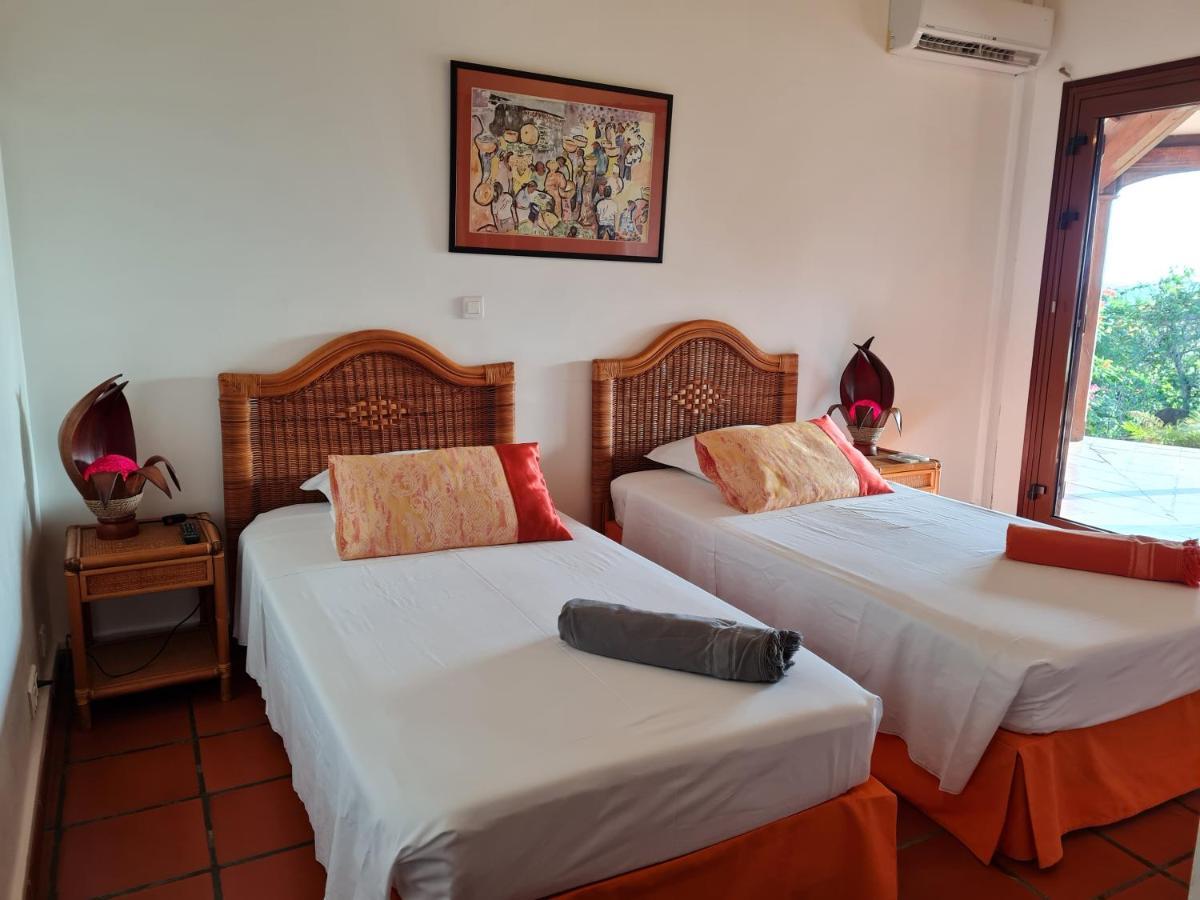 Chambre D'Hotes "Villa Rayon Vert" Десе Екстериор снимка